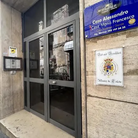 Alvarez De Toledo Couette-café 3*