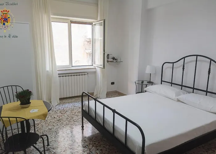 Alvarez De Toledo Bed & Breakfast Napoli